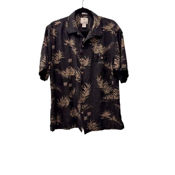 Luau Men's Size M Hawaiian Shirt Botanical Leaves Black 100% Finest Silk - Picture 1 of 11